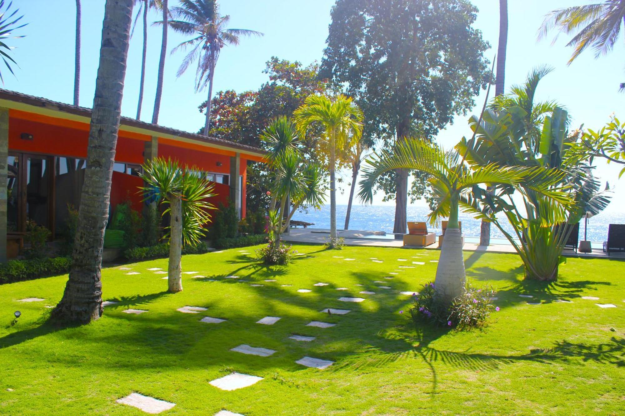 Tulamben Pebble & Fins Bali Dive Resort מראה חיצוני תמונה