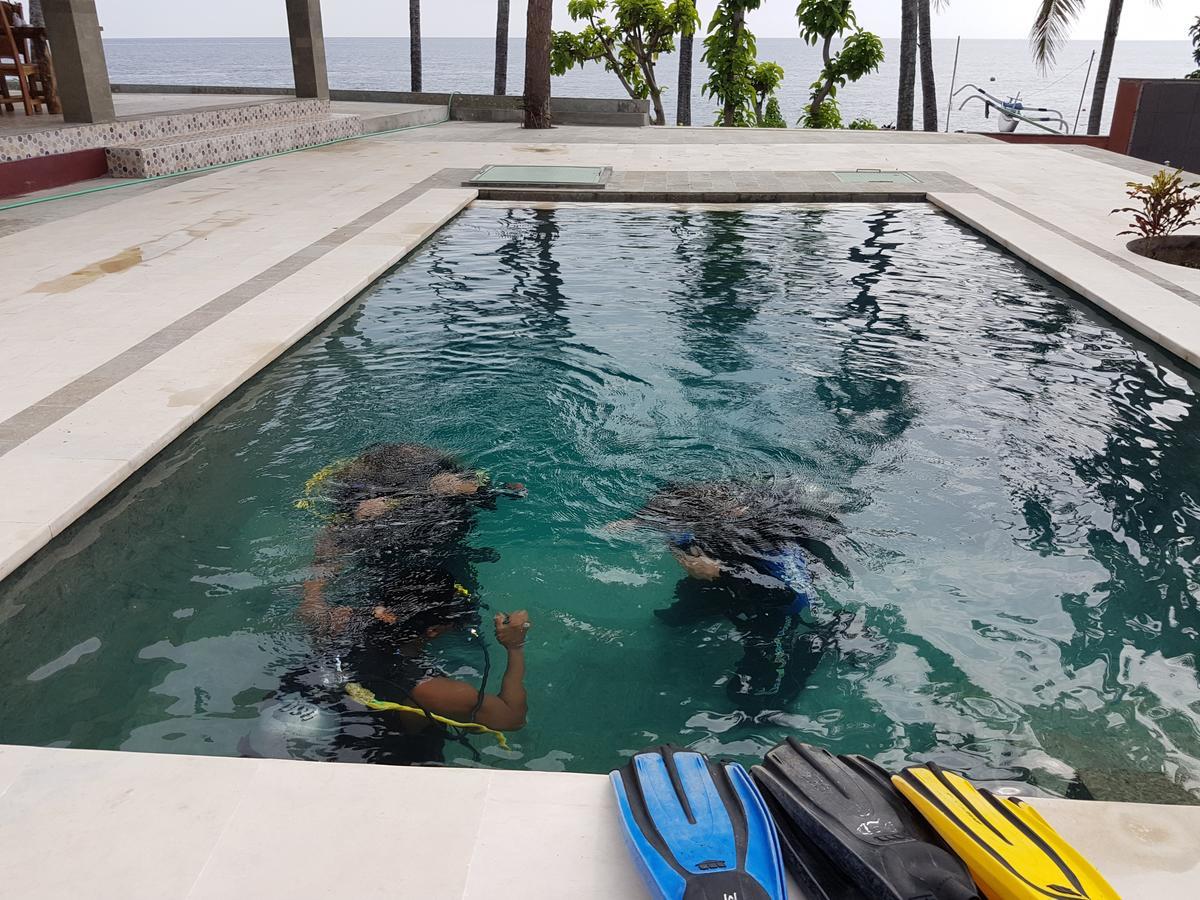 Tulamben Pebble & Fins Bali Dive Resort מראה חיצוני תמונה